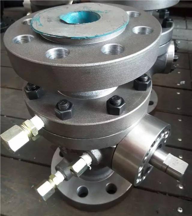 Hard sealed ball valve